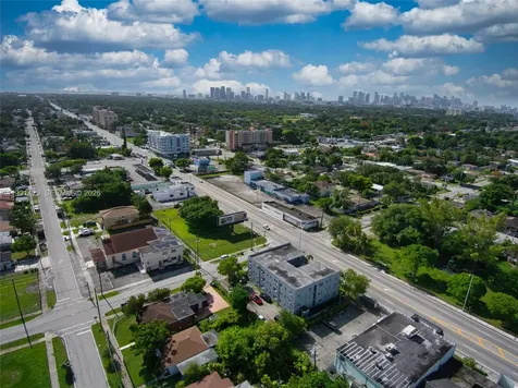 1845 NW 55th Street Miami FL 33142