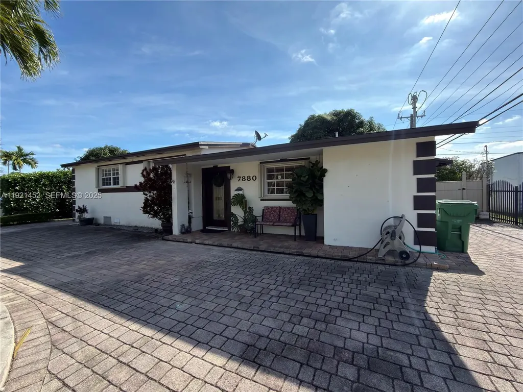 7880 SW 14th Terrace Miami FL 33144