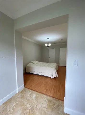 7880 SW 14th Terrace Miami FL 33144