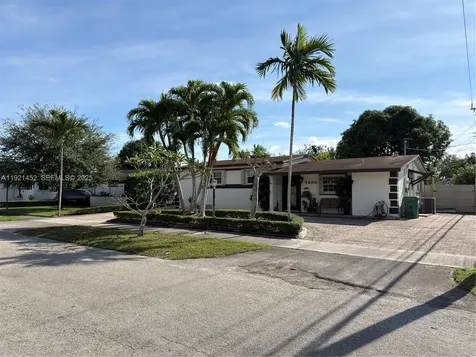 7880 SW 14th Terrace Miami FL 33144
