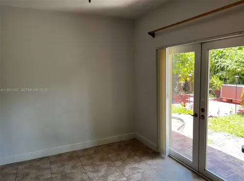 7880 SW 14th Terrace Miami FL 33144