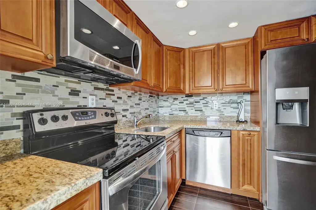1535 SE 15th Street Fort Lauderdale FL 33316