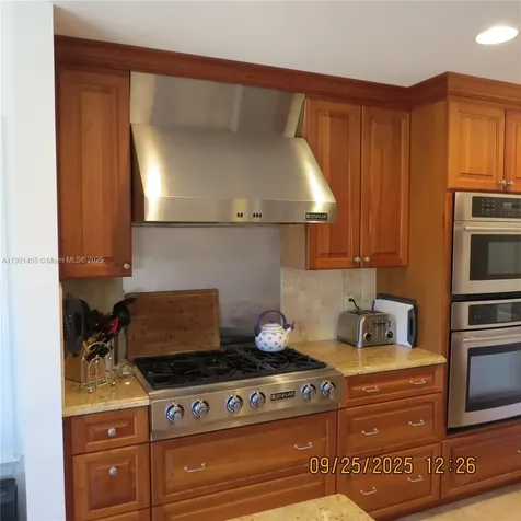404 S Beach Road Jupiter Island FL 33455