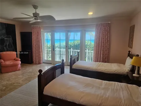 404 S Beach Road Jupiter Island FL 33455