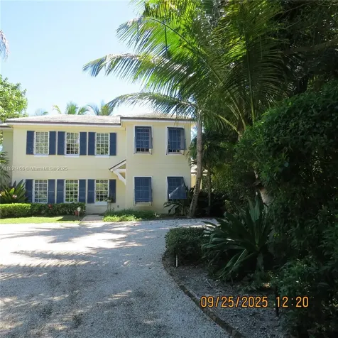 404 S Beach Road Jupiter Island FL 33455