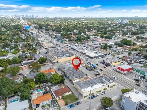 6761 W Flagler Street Miami FL 33144