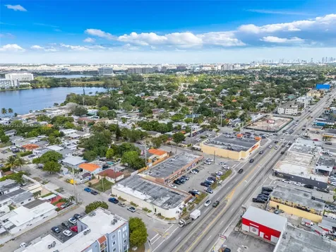 6761 W Flagler Street Miami FL 33144