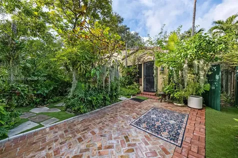 37 NE 44th Street Miami FL 33137