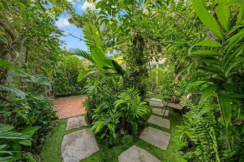 37 NE 44th Street Miami FL 33137