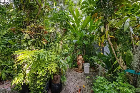 37 NE 44th Street Miami FL 33137
