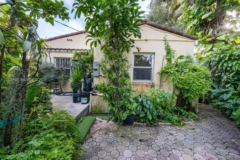 37 NE 44th Street Miami FL 33137