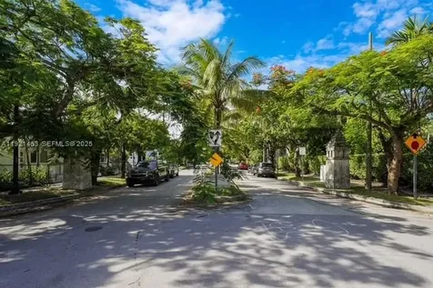 37 NE 44th Street Miami FL 33137