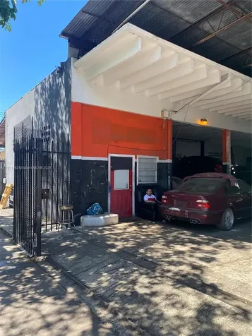 2300 NW 17th Street Miami FL 33142