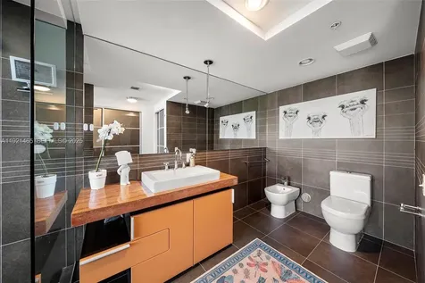 2155 Washington Court Miami Beach FL 33139