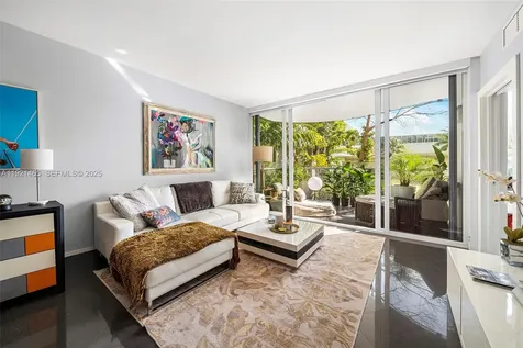 2155 Washington Court Miami Beach FL 33139