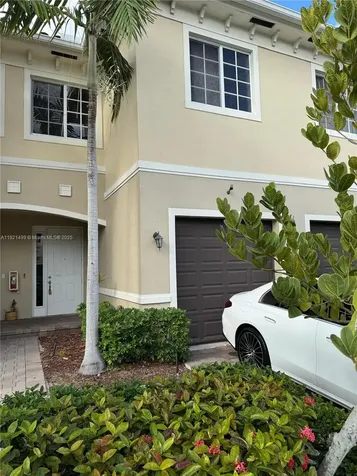 2664 SW 81st Terrace Miramar FL 33025