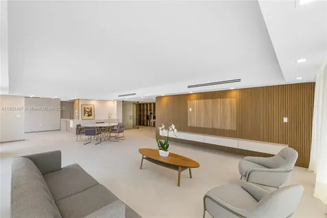 10155 Collins Avenue Bal Harbour FL 33154