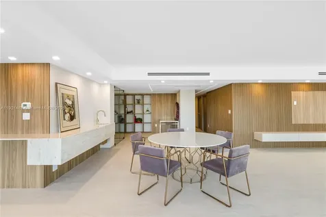 10155 Collins Avenue Bal Harbour FL 33154