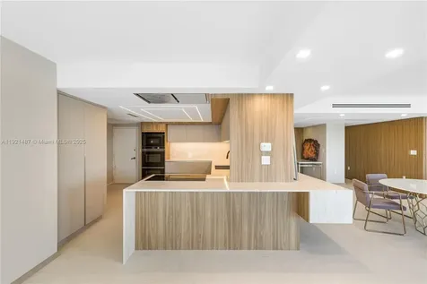 10155 Collins Avenue Bal Harbour FL 33154
