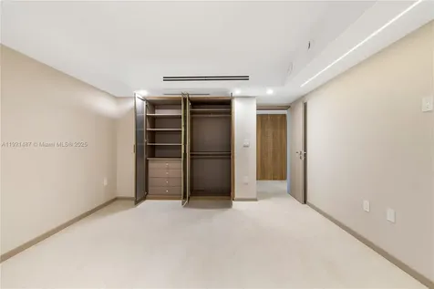 10155 Collins Avenue Bal Harbour FL 33154