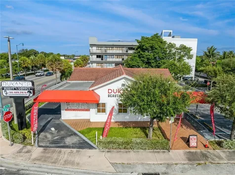 7101 SW 8th Street Miami FL 33144