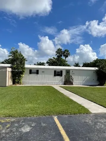 35250 SW 177th Court #220 Homestead FL 33034
