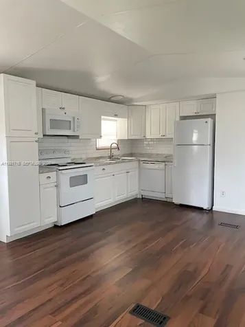 35250 SW 177th Court #220 Homestead FL 33034