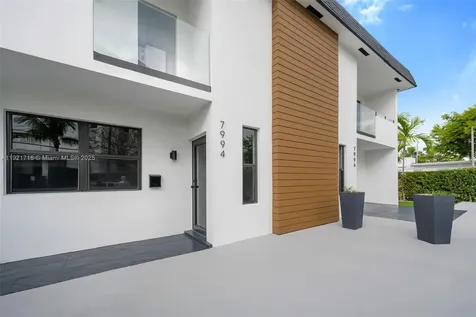 7994 Crespi Boulevard Miami Beach FL 33141