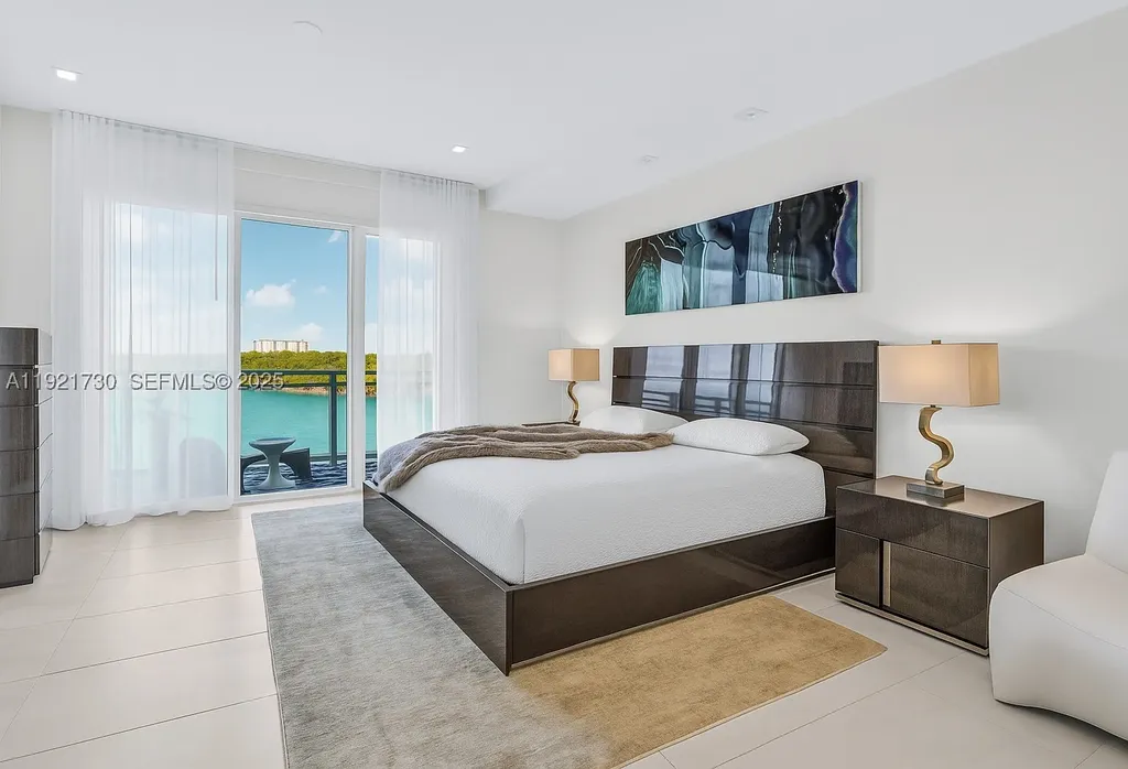 6100 N Ocean Drive Hollywood FL 33019