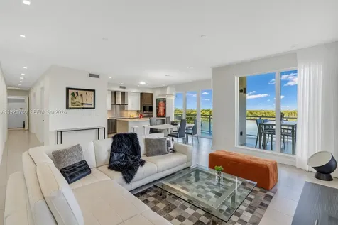 6100 N Ocean Drive Hollywood FL 33019