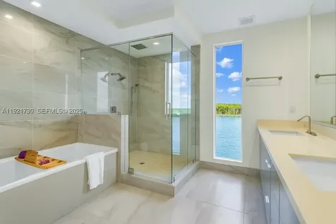 6100 N Ocean Drive Hollywood FL 33019