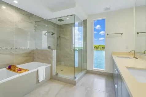 6100 N Ocean Drive Hollywood FL 33019