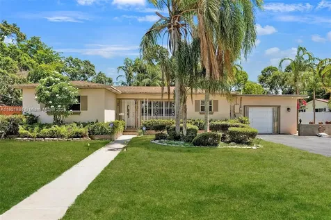 23 SW 8th Street Hallandale Beach FL 33009