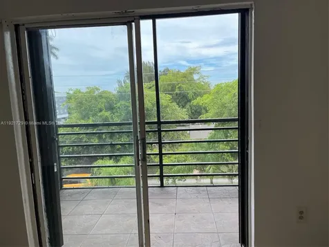 13500 NE 3rd Court North Miami FL 33161