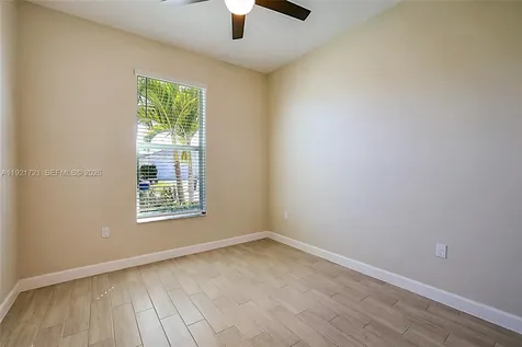 400 SE Mulberry Way Port Saint Lucie FL 34984