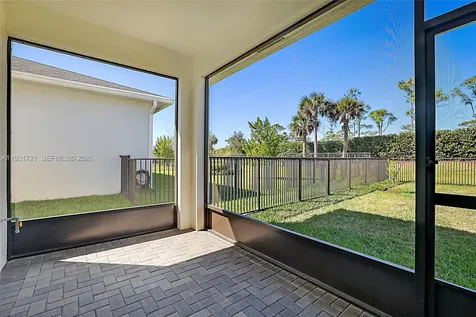 400 SE Mulberry Way Port Saint Lucie FL 34984