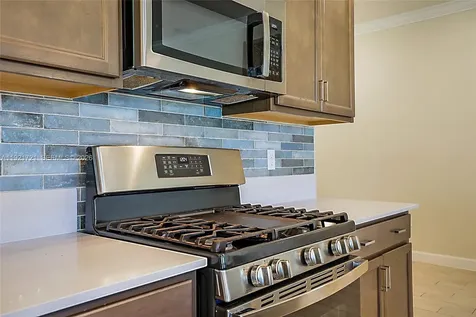 400 SE Mulberry Way Port Saint Lucie FL 34984