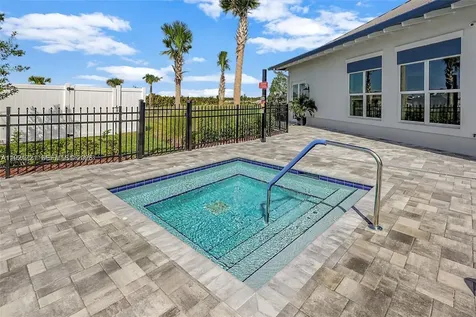 400 SE Mulberry Way Port Saint Lucie FL 34984