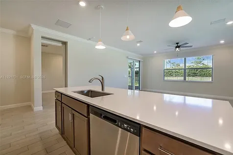 400 SE Mulberry Way Port Saint Lucie FL 34984