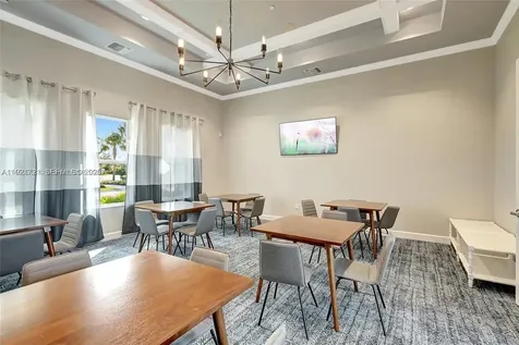 400 SE Mulberry Way Port Saint Lucie FL 34984