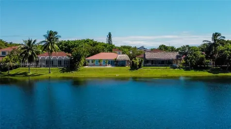 21320 SW 92nd Avenue Cutler Bay FL 33189