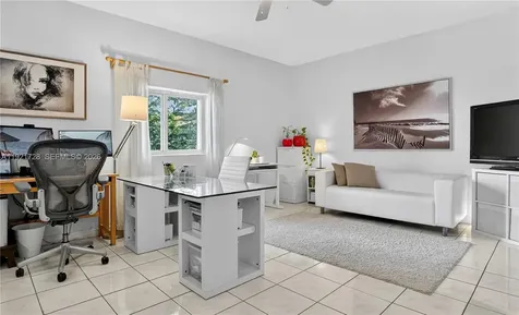 21320 SW 92nd Avenue Cutler Bay FL 33189