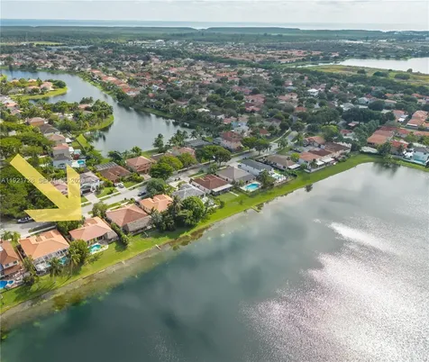 21320 SW 92nd Avenue Cutler Bay FL 33189