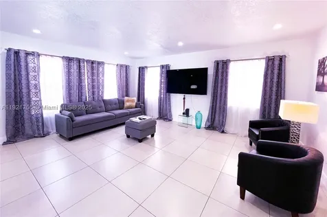 4420 NW 30th Court Lauderdale Lakes FL 33313