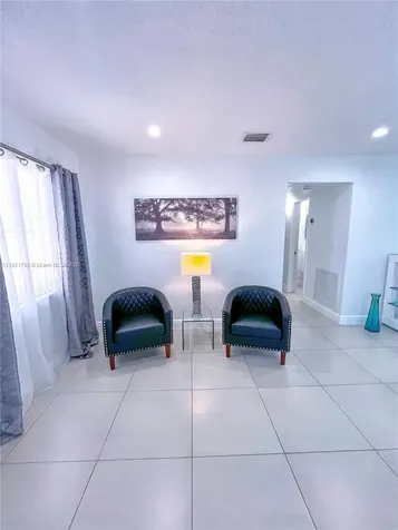 4420 NW 30th Court Lauderdale Lakes FL 33313