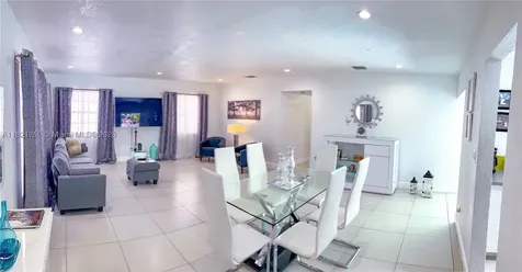 4420 NW 30th Court Lauderdale Lakes FL 33313