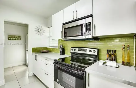 4420 NW 30th Court Lauderdale Lakes FL 33313