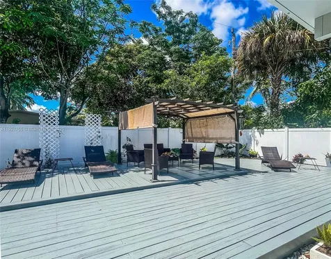 4420 NW 30th Court Lauderdale Lakes FL 33313