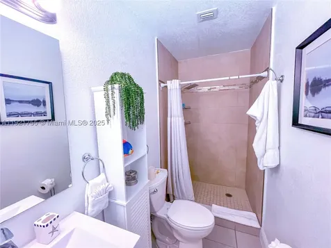 4420 NW 30th Court Lauderdale Lakes FL 33313