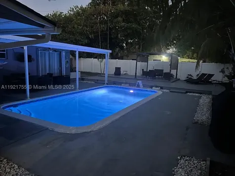 4420 NW 30th Court Lauderdale Lakes FL 33313